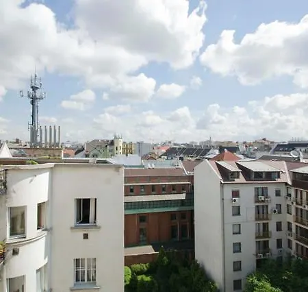 Apartmán Mester24 *